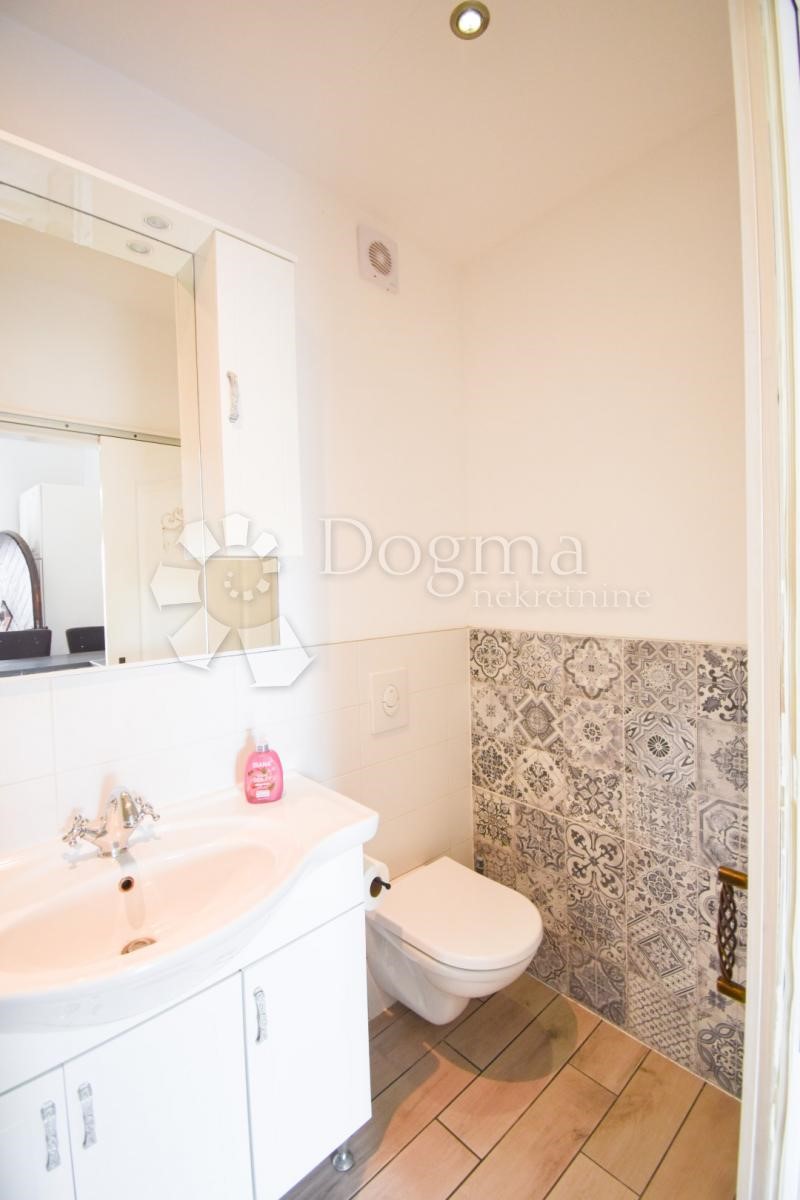 Ičići – Appartamento Moderno a 400 m dal Mare