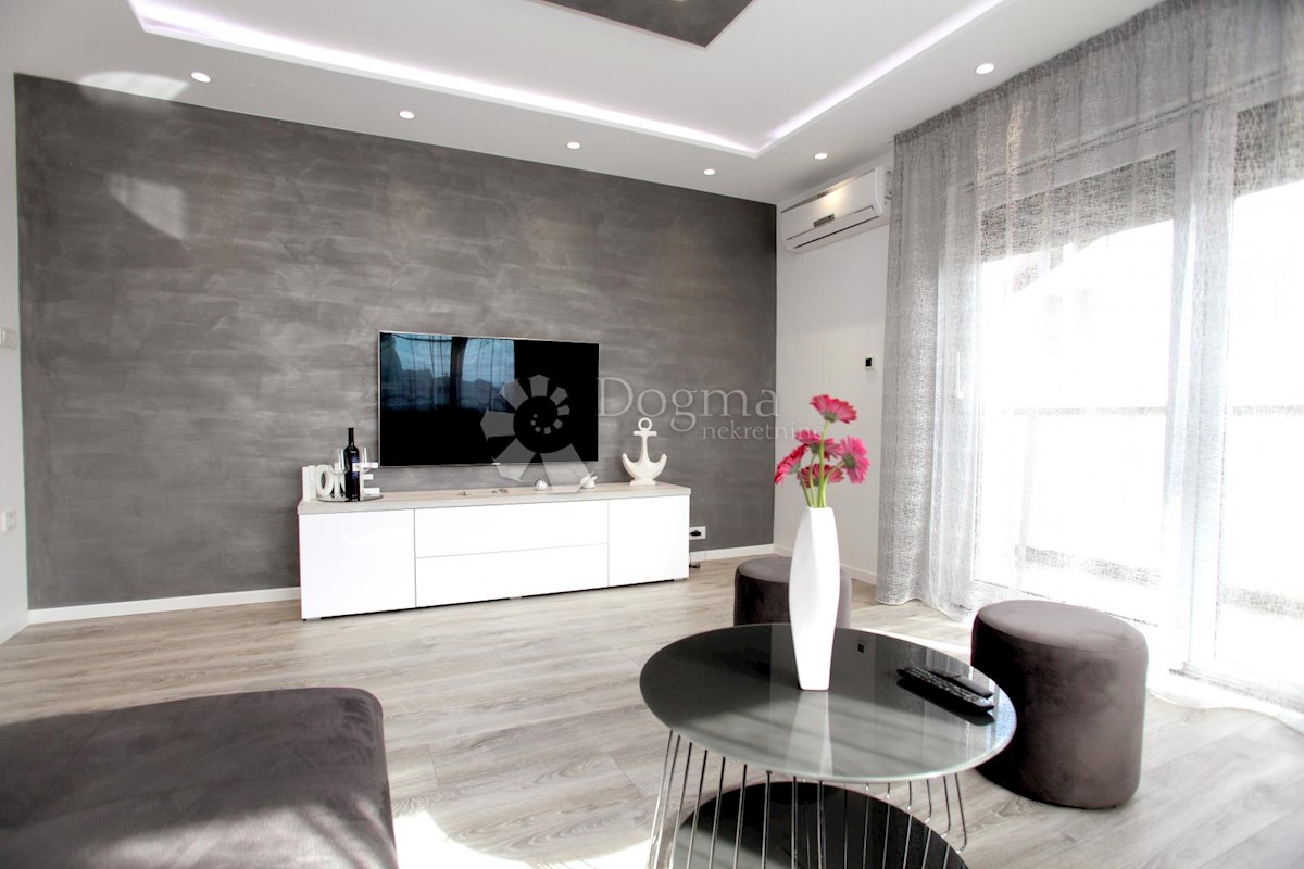 Casa Kaštel Kambelovac, Kaštela, 280m2