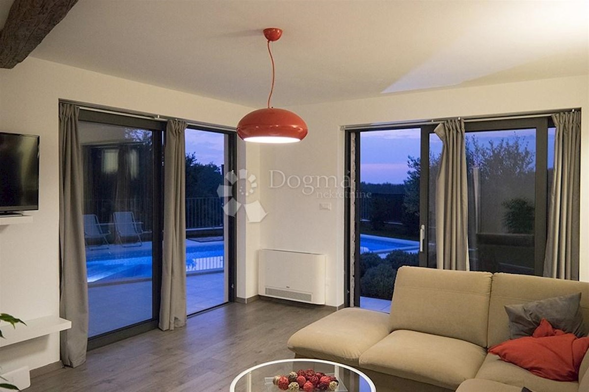 Casa Tinjan, jakovici červari 69g, 145m2