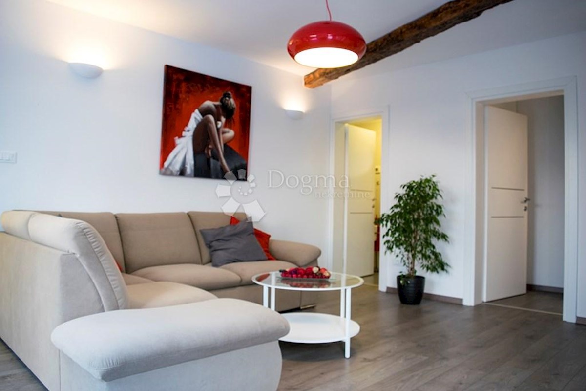 Casa Tinjan, jakovici červari 69g, 145m2