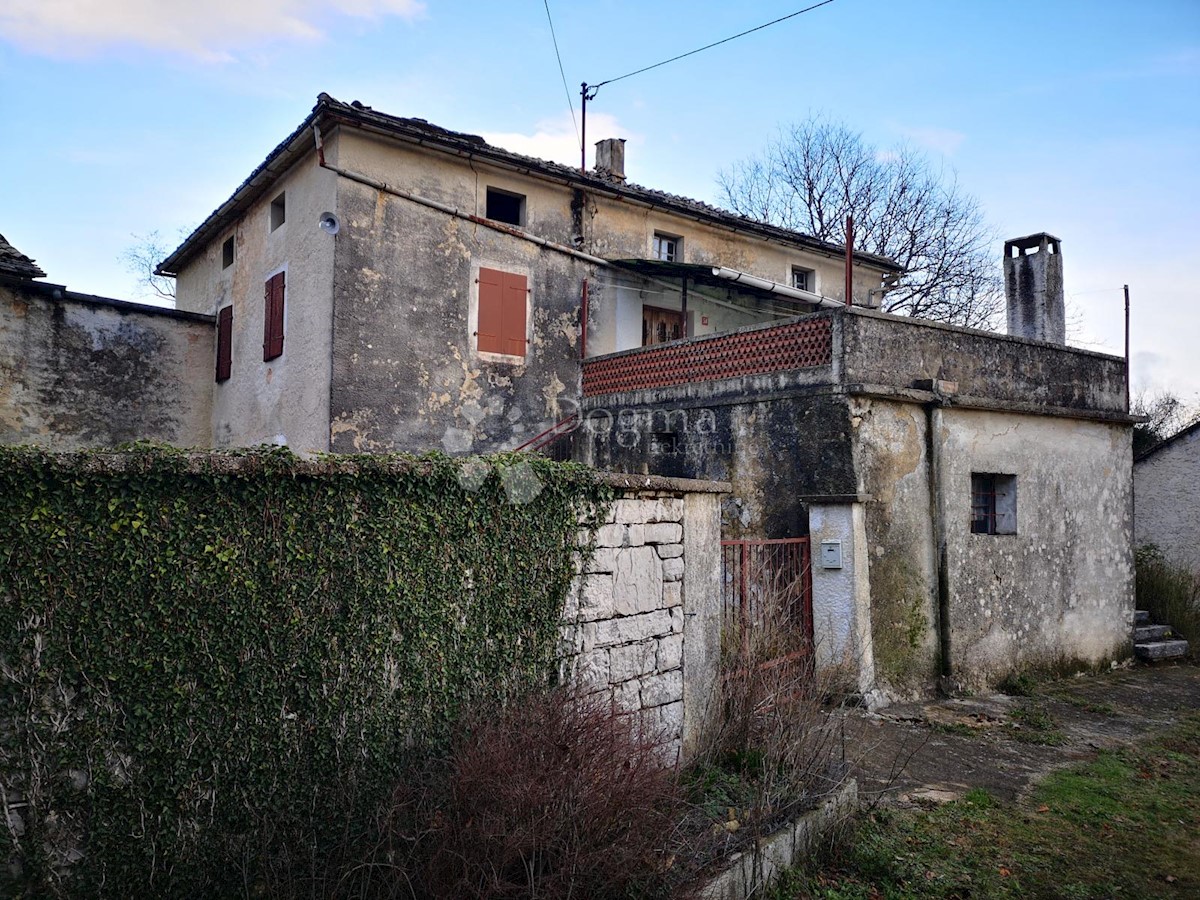 Casa Lindar, Pazin - Okolica, 360m2