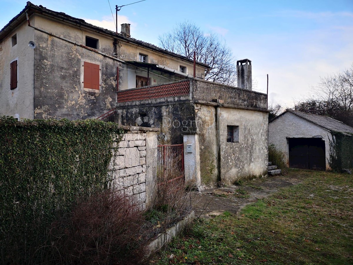 Casa Lindar, Pazin - Okolica, 360m2