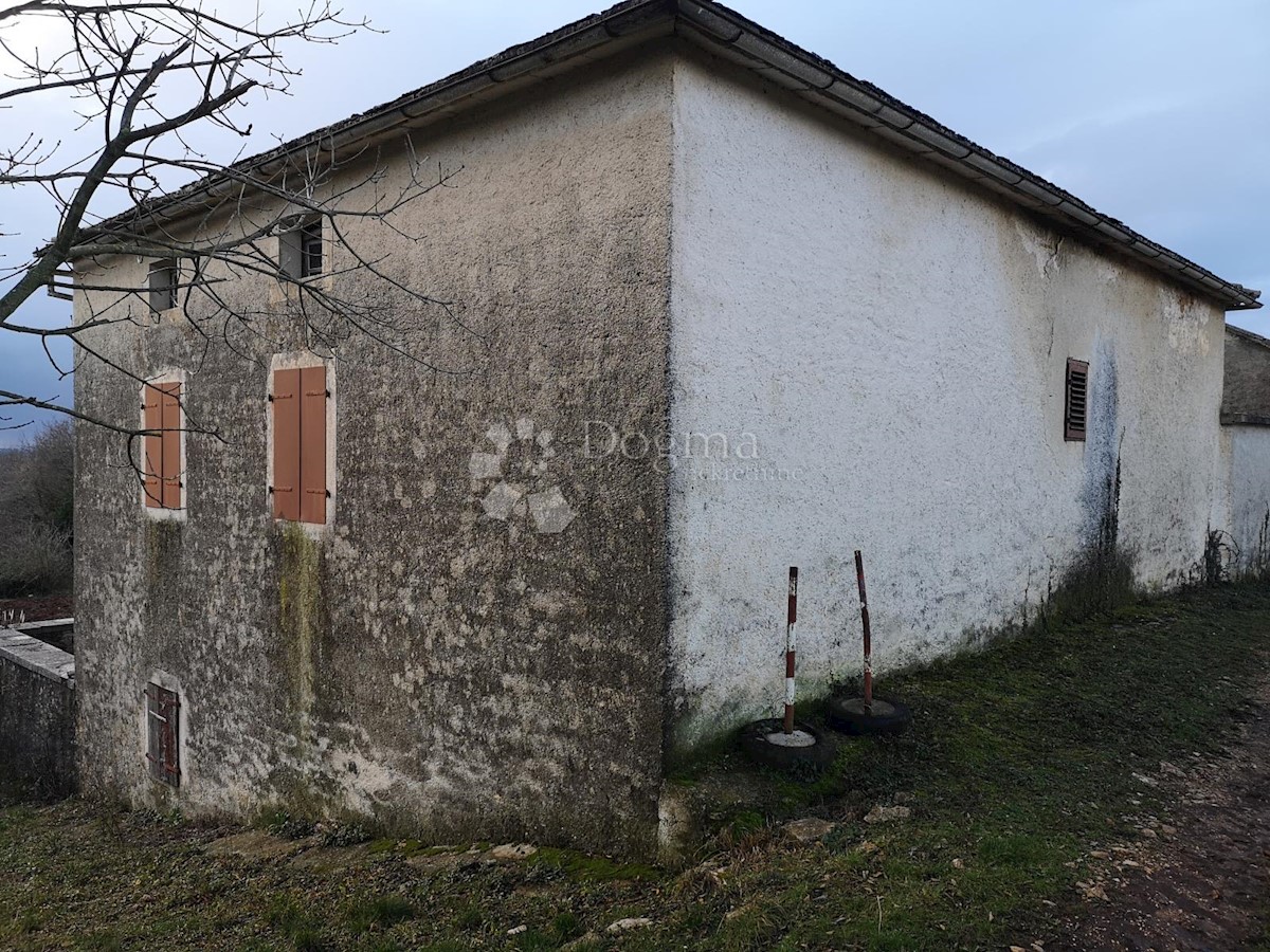 Casa Lindar, Pazin - Okolica, 360m2