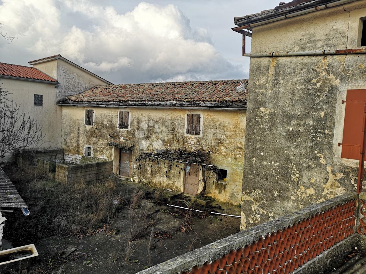 Casa Lindar, Pazin - Okolica, 360m2