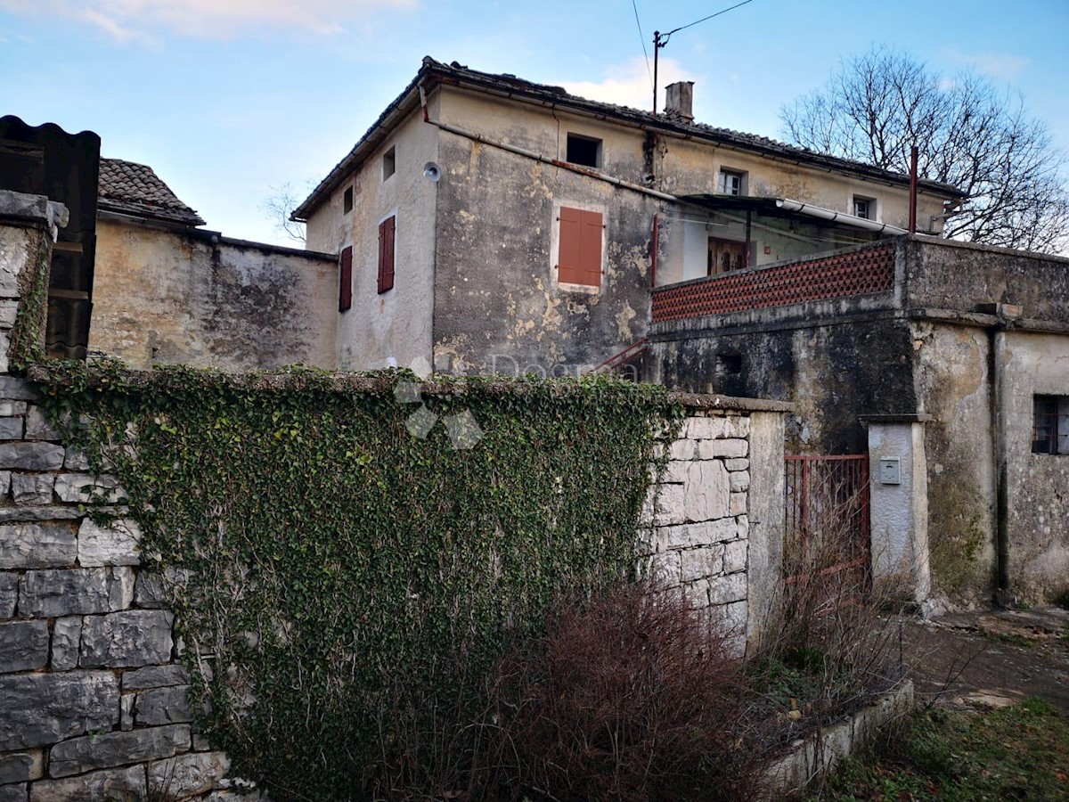 Casa Lindar, Pazin - Okolica, 360m2