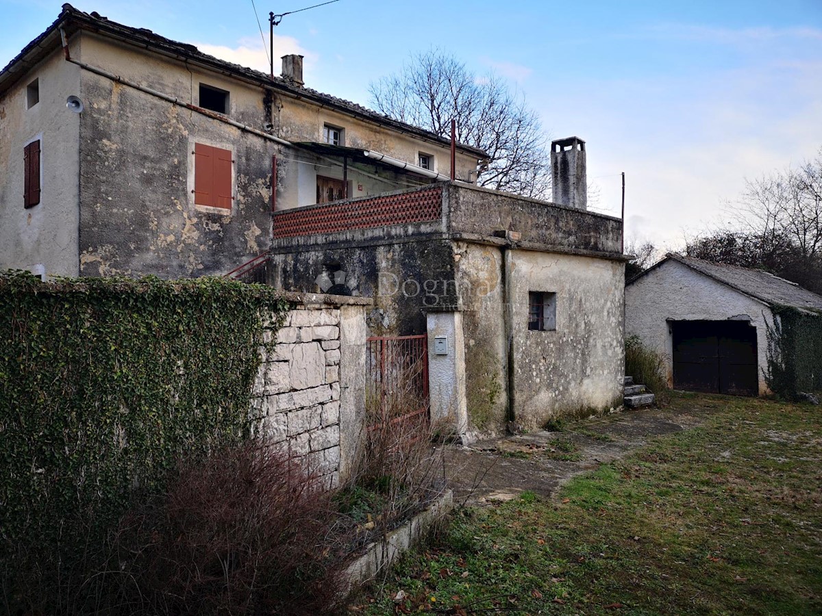 Casa Lindar, Pazin - Okolica, 360m2