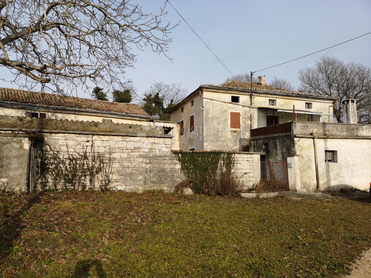 Casa Lindar, Pazin - Okolica, 360m2