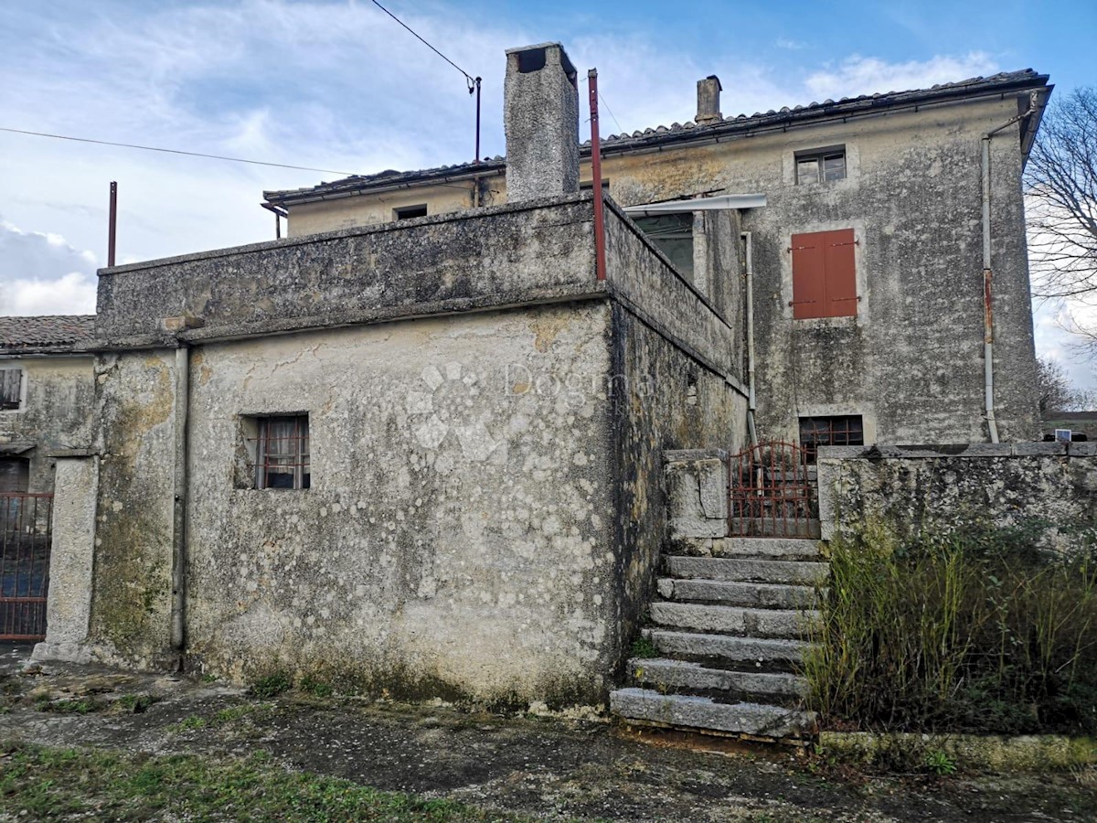 Casa Lindar, Pazin - Okolica, 360m2