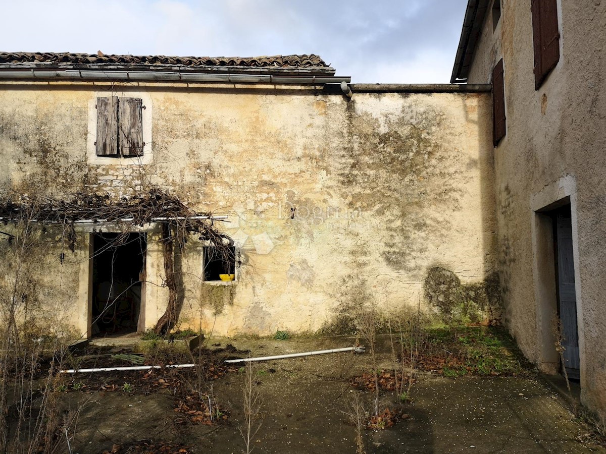 Casa Lindar, Pazin - Okolica, 360m2