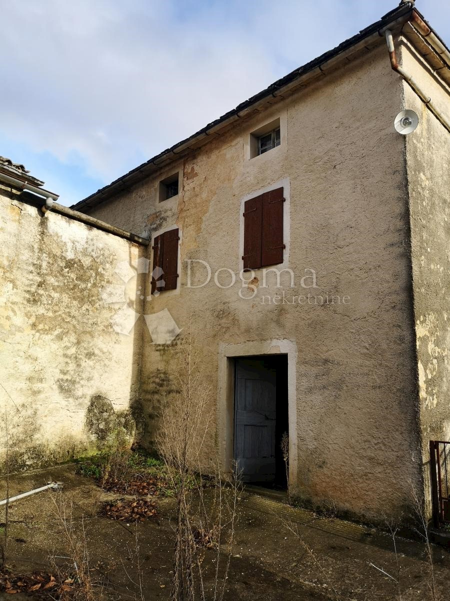 Casa Lindar, Pazin - Okolica, 360m2