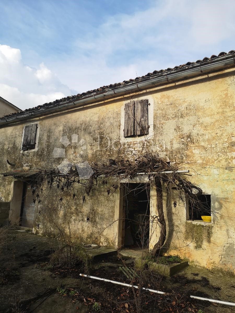 Casa Lindar, Pazin - Okolica, 360m2