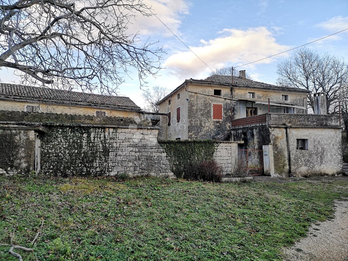 Casa Lindar, Pazin - Okolica, 360m2