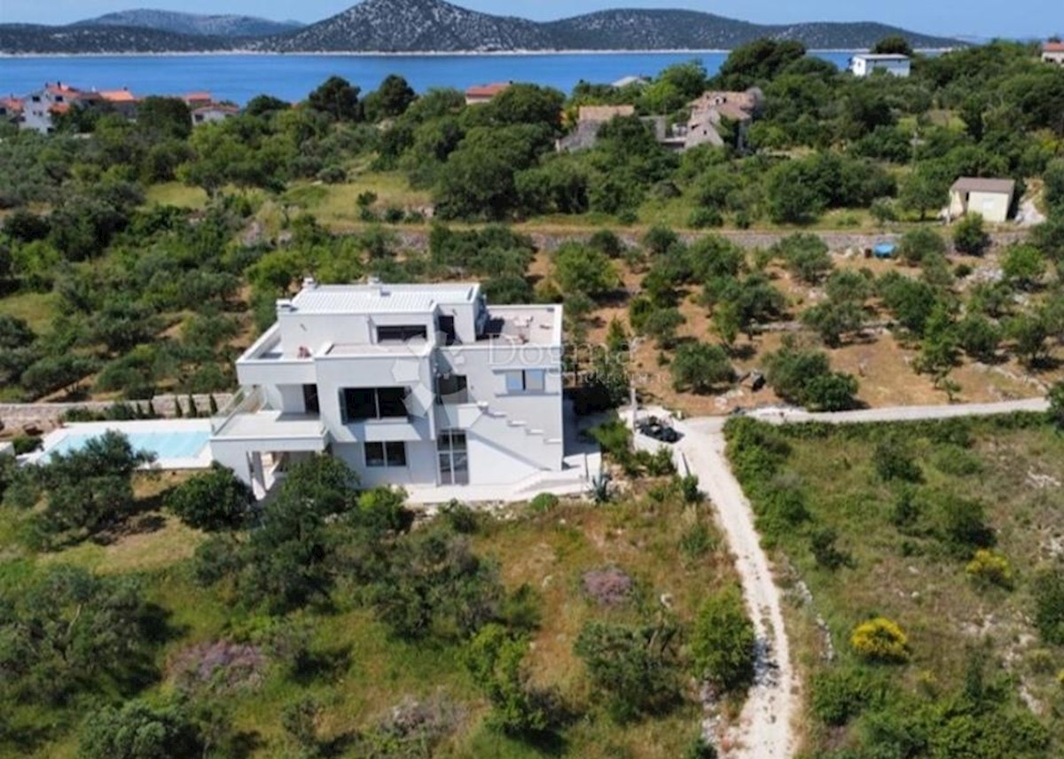 Terreno Prvić Šepurine, Vodice, 1.056m2