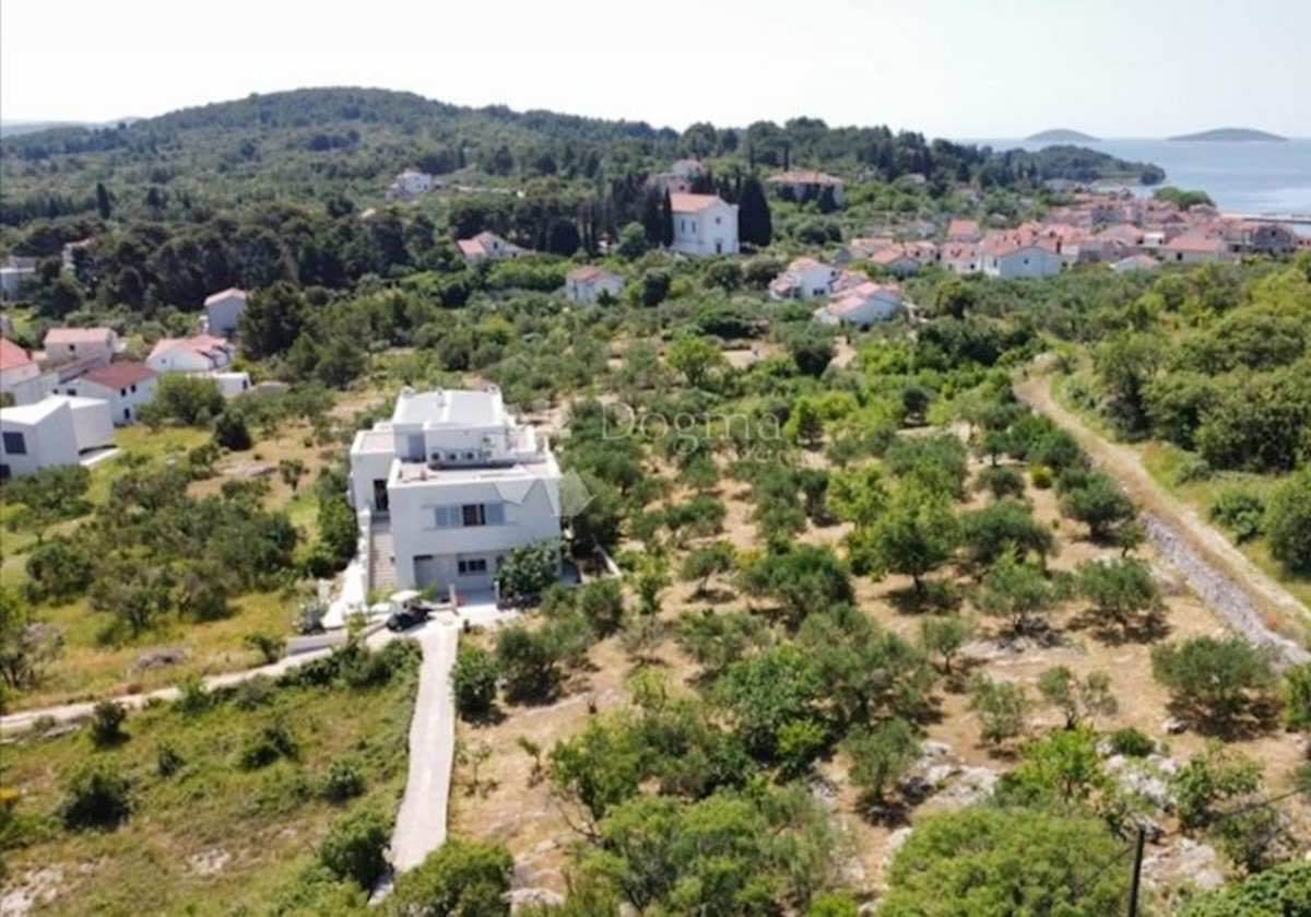 Terreno Prvić Šepurine, Vodice, 1.056m2