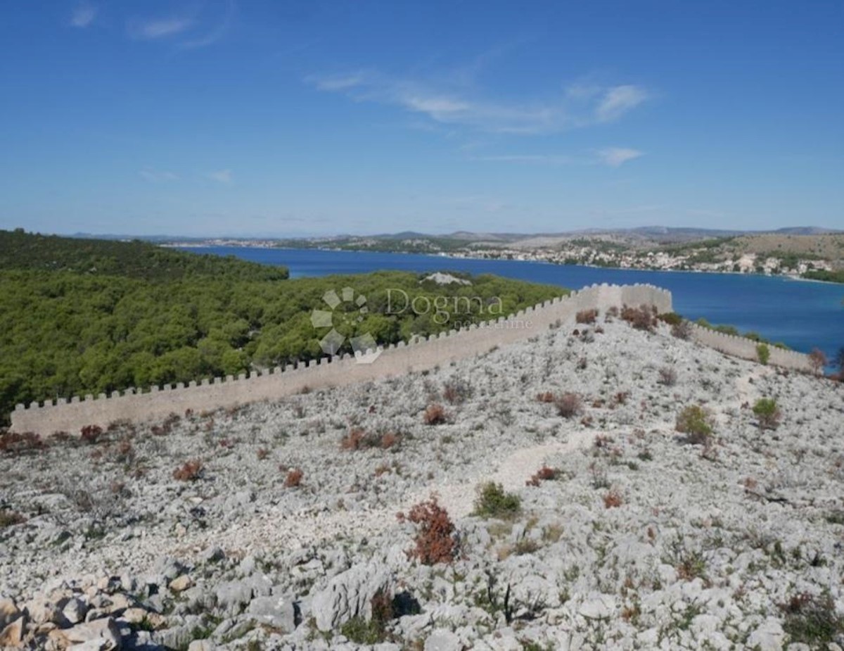 Terreno Grebaštica, Šibenik - Okolica, 2.130m2