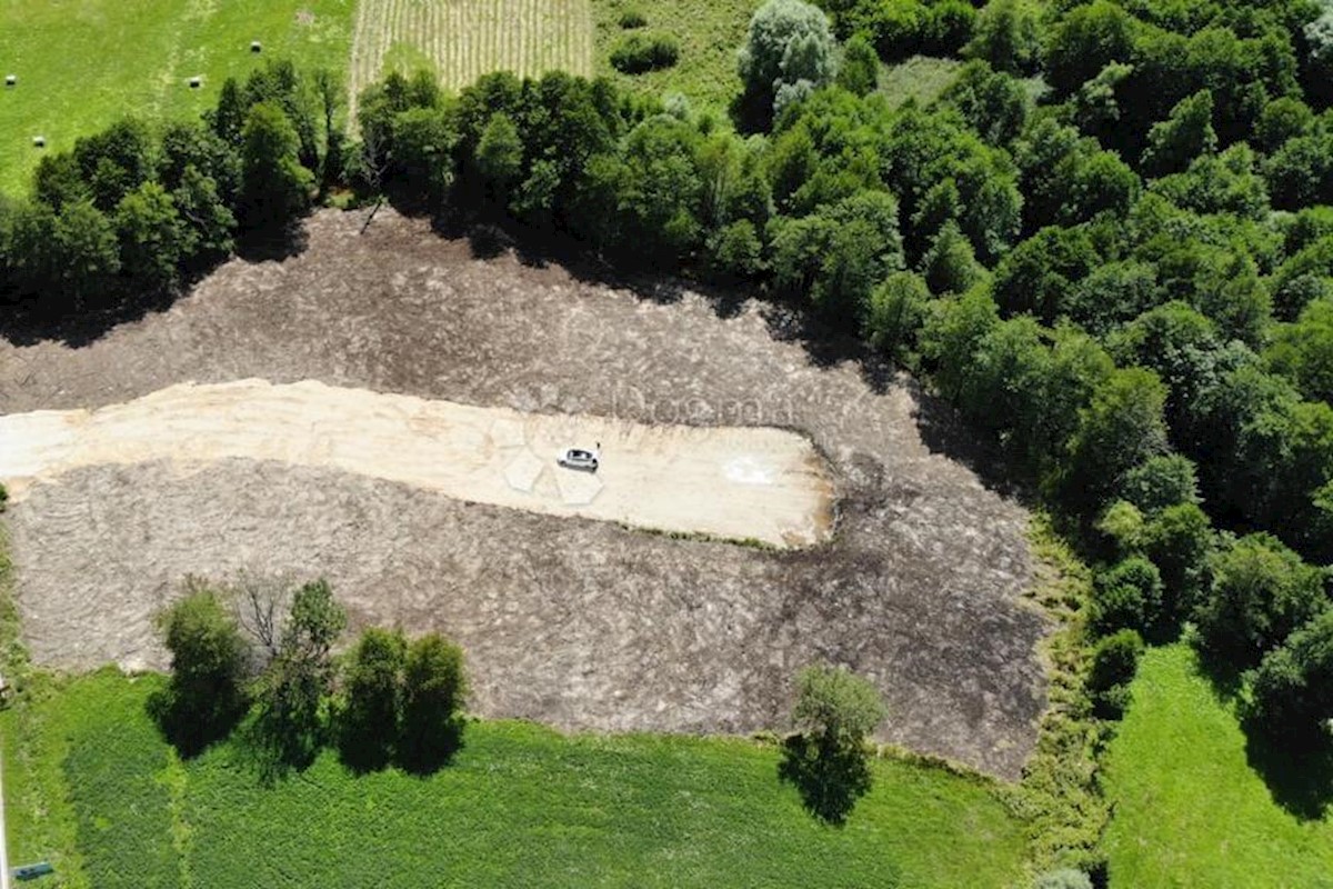 Terreno Korenica, Plitvička Jezera, 7.500m2