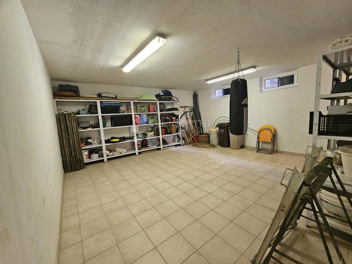 Casa Mala Mlaka, Novi Zagreb - Zapad, 354m2