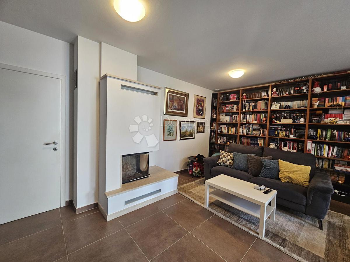 Casa Mala Mlaka, Novi Zagreb - Zapad, 354m2