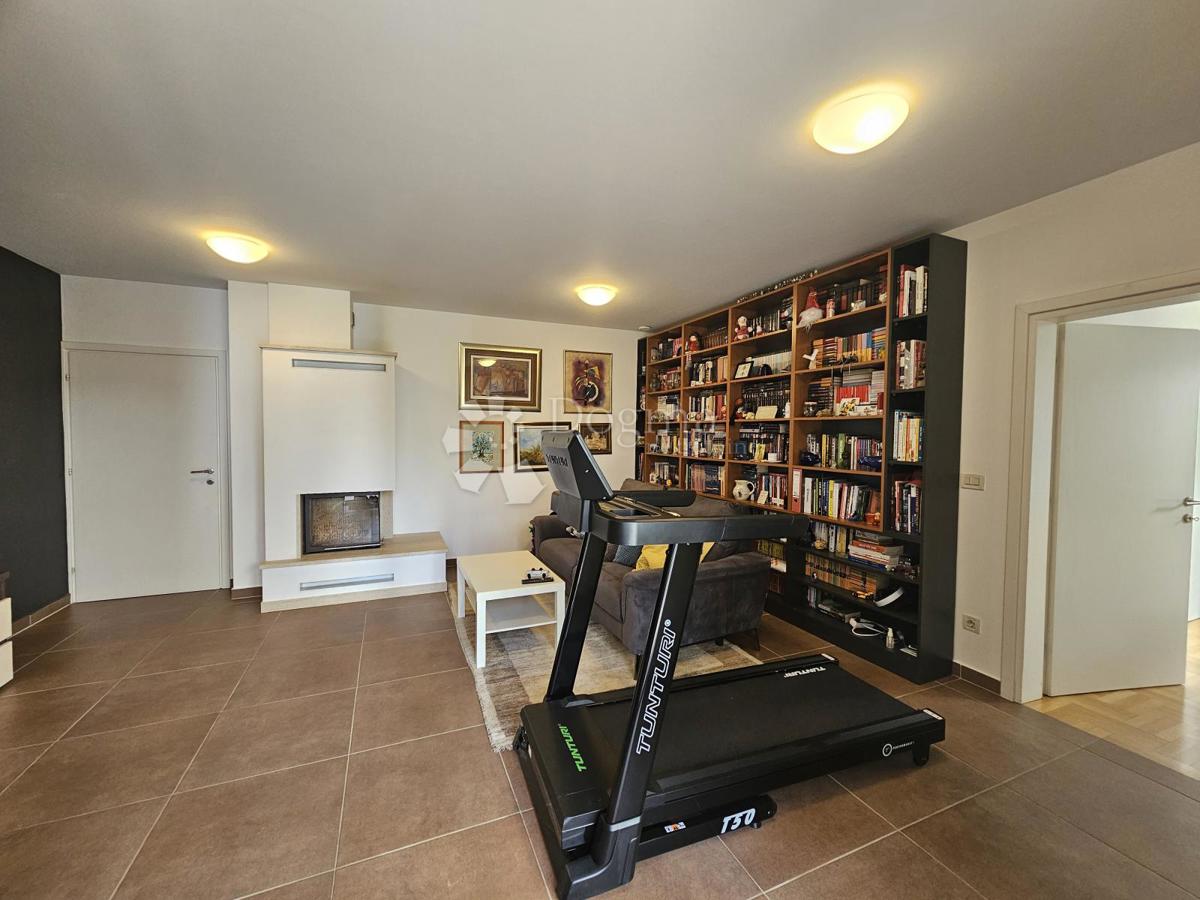 Casa Mala Mlaka, Novi Zagreb - Zapad, 354m2
