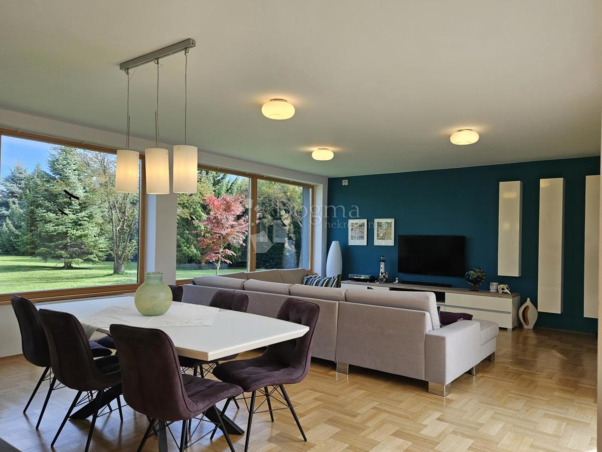 Casa Mala Mlaka, Novi Zagreb - Zapad, 354m2