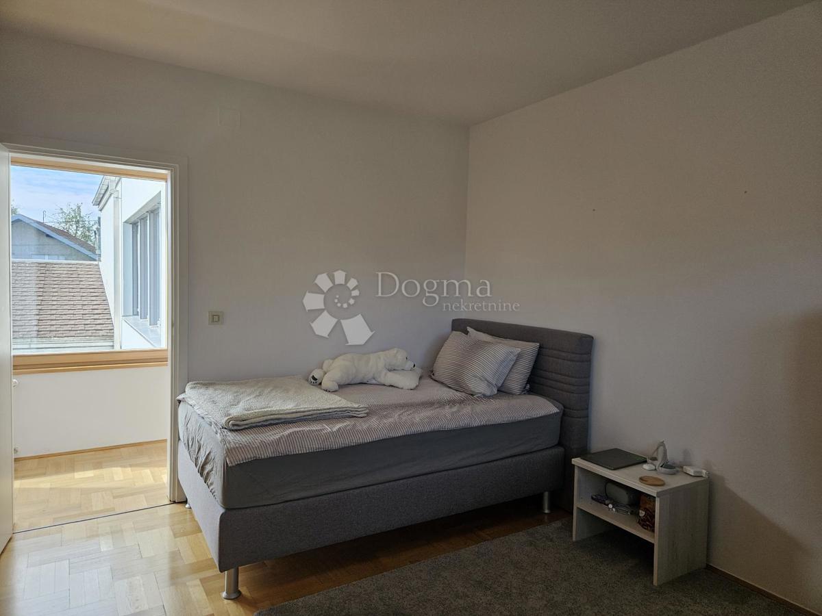 Casa Mala Mlaka, Novi Zagreb - Zapad, 354m2