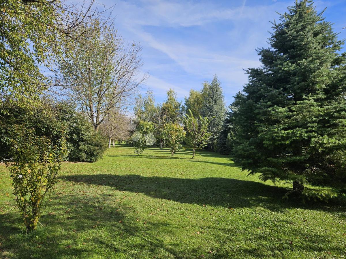 Casa Mala Mlaka, Novi Zagreb - Zapad, 354m2