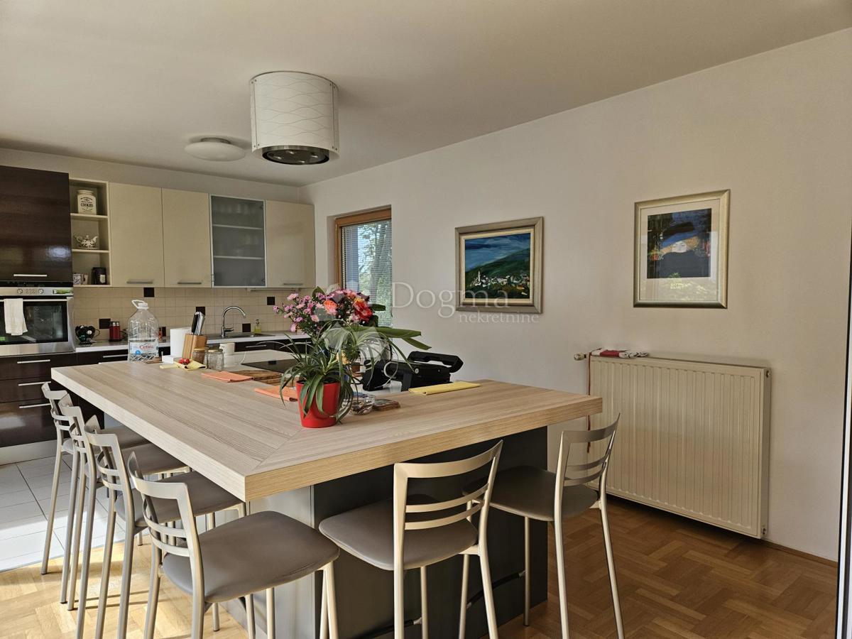 Casa Mala Mlaka, Novi Zagreb - Zapad, 354m2