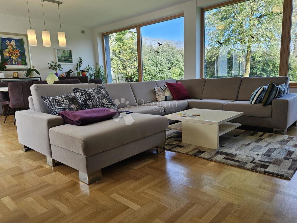 Casa Mala Mlaka, Novi Zagreb - Zapad, 354m2