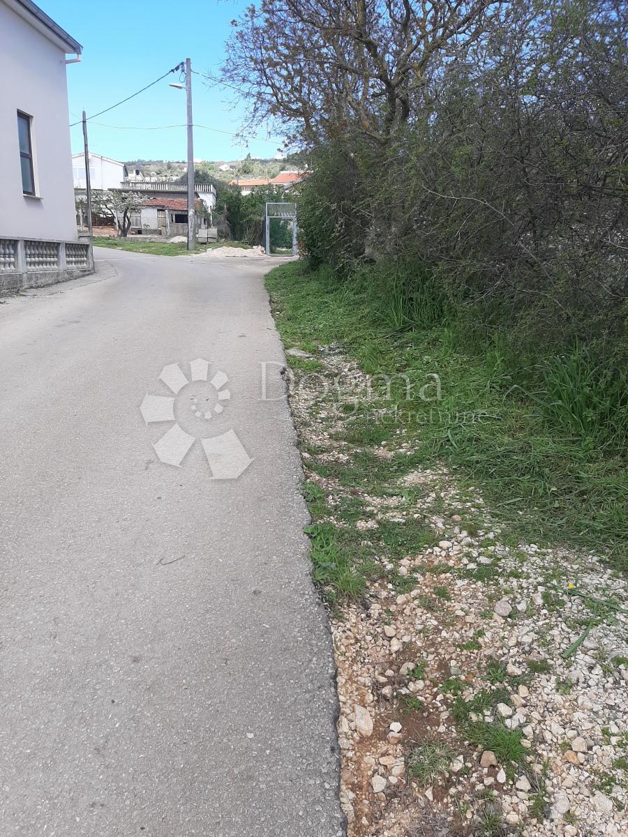 Terreno Posedarje, 732m2