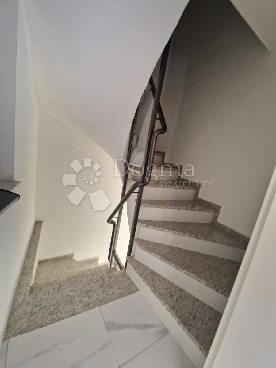 Casa Novi Vinodolski, 120m2