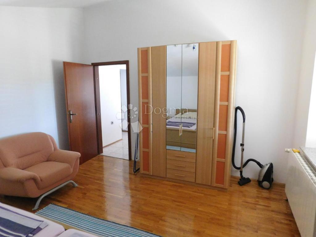 Casa Pješčana Uvala, Medulin, 400m2