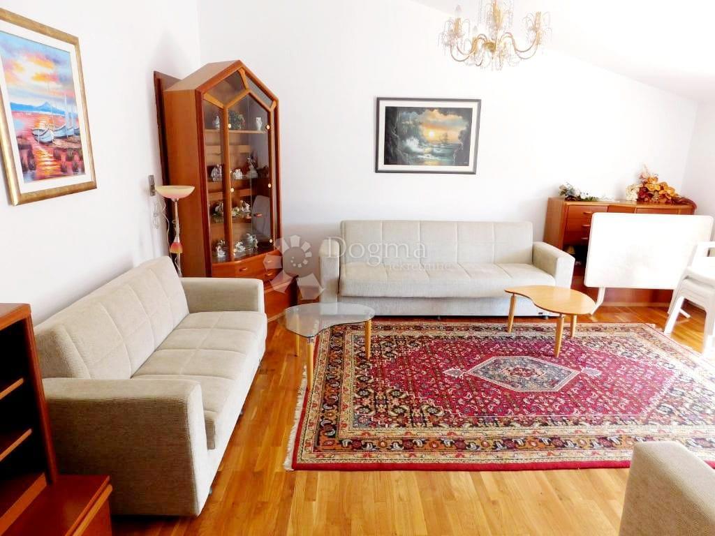 Casa Pješčana Uvala, Medulin, 400m2