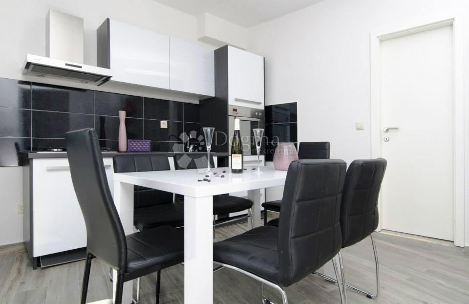 Casa Makarska, 532,75m2