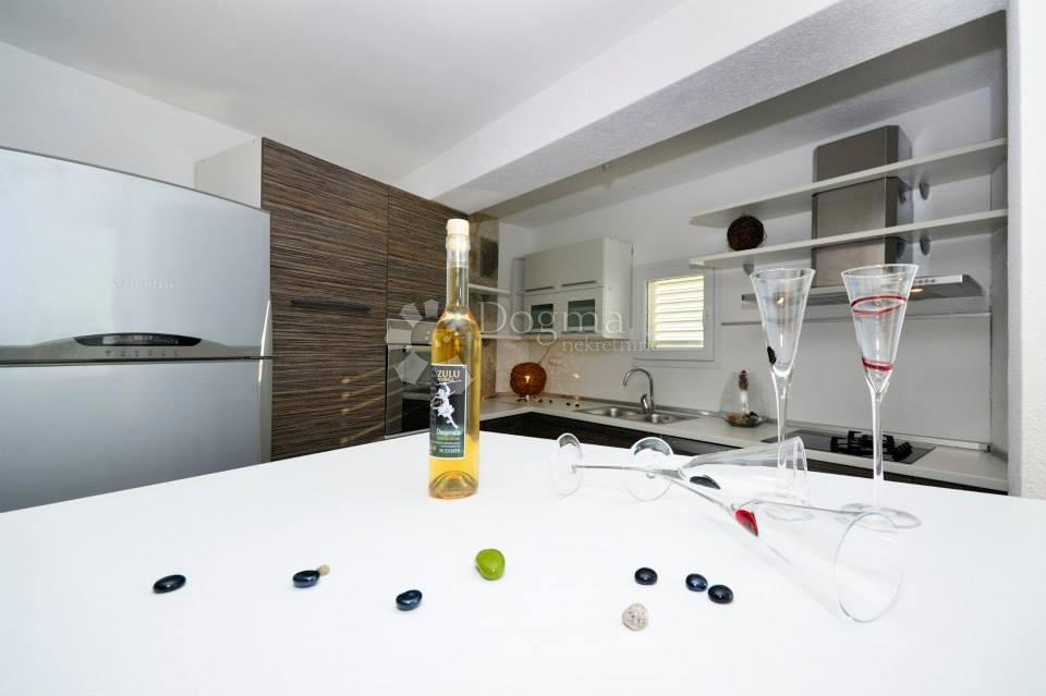 Casa Makarska, 532,75m2