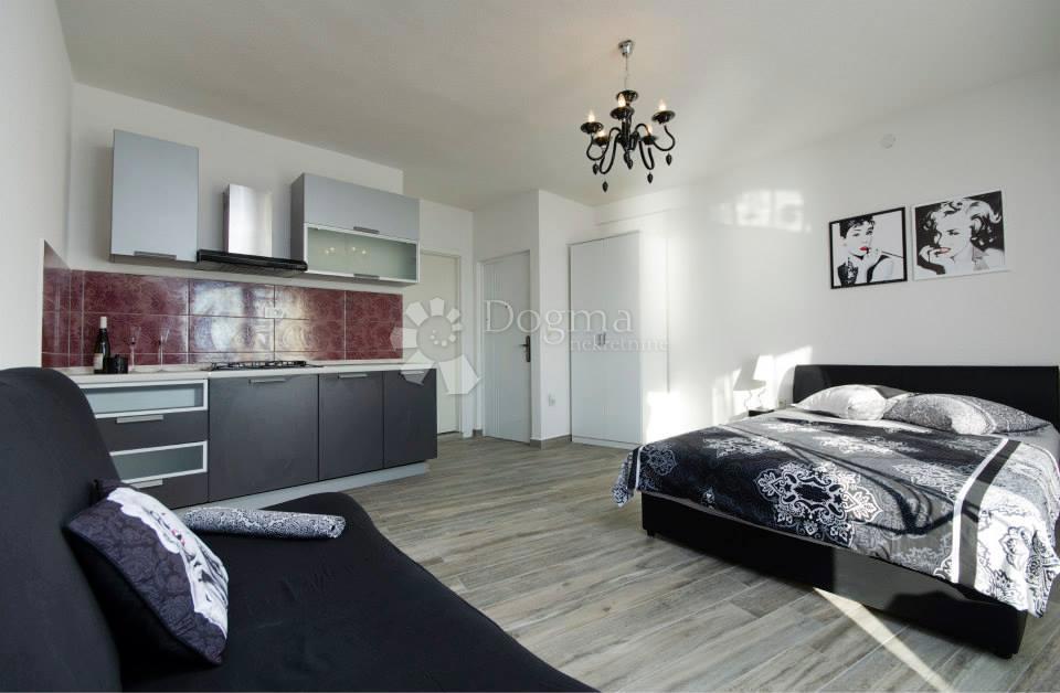 Casa Makarska, 532,75m2