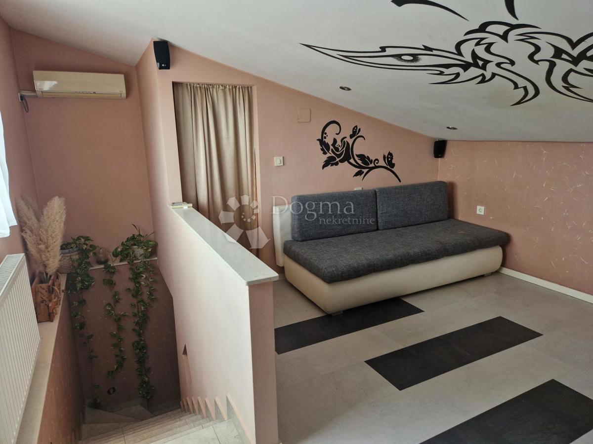 Casa Gornje Makojišće, Novi Marof, 224m2