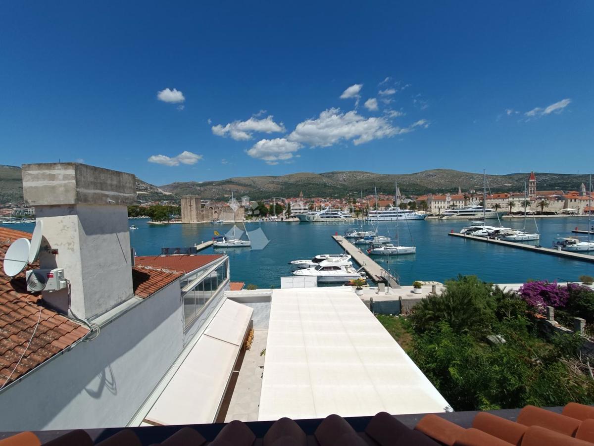 Casa Trogir, 236m2