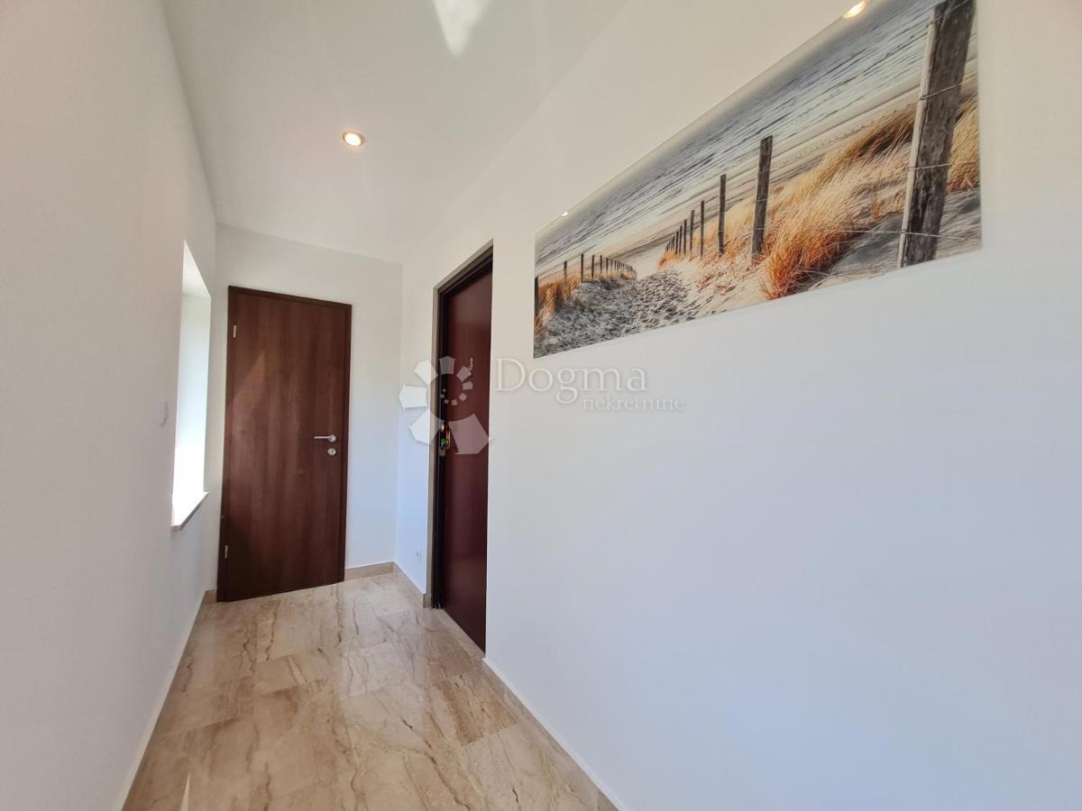 Casa Trogir, 236m2