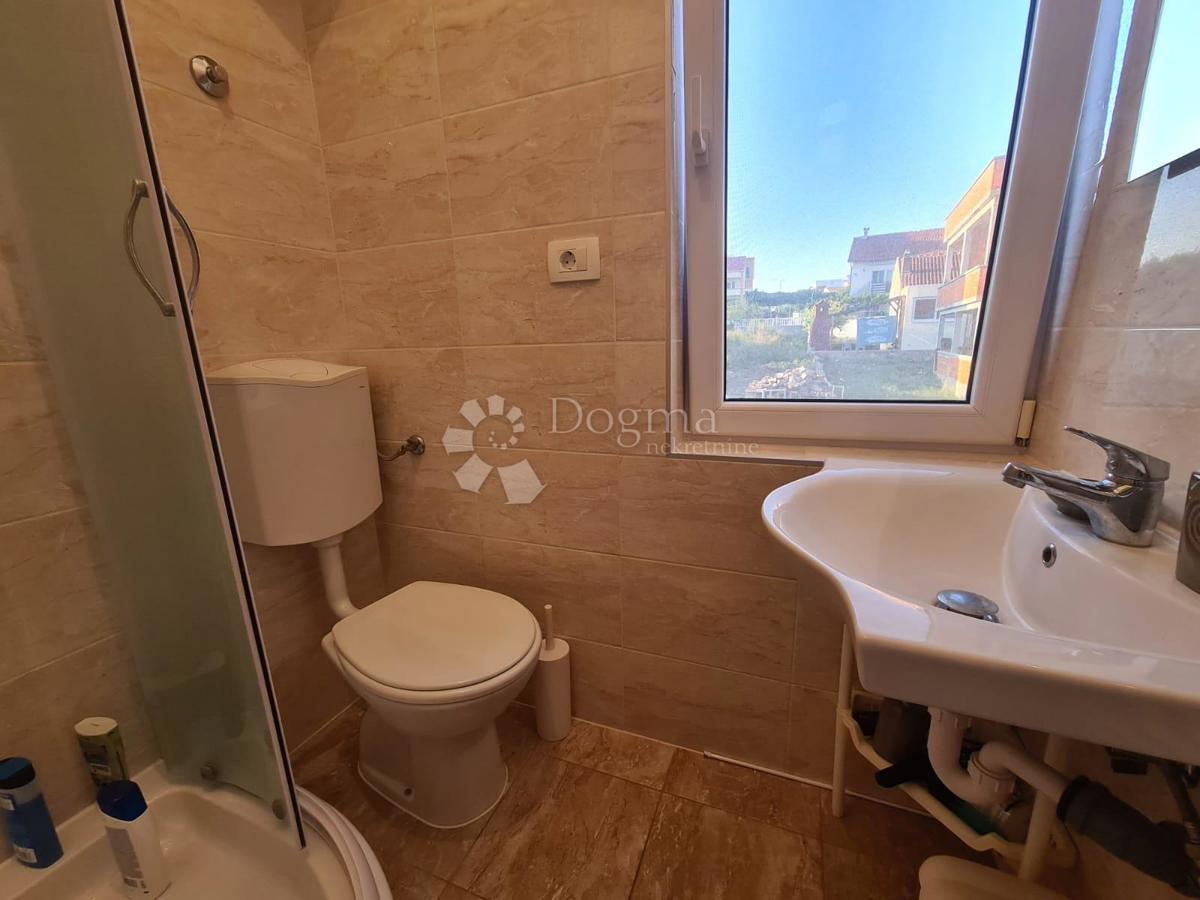 Allogio Okrug Gornji, Okrug, 153,90m2