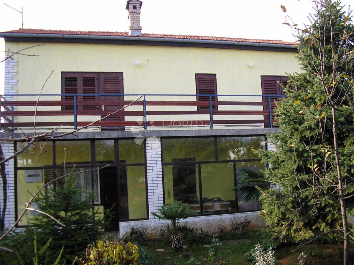 Casa Fažana, 270m2