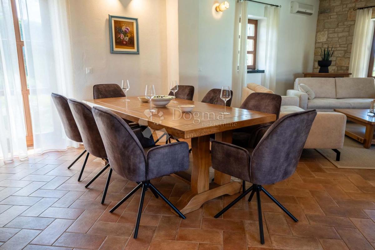 Casa Heraki, Sveti Lovreč, 256m2