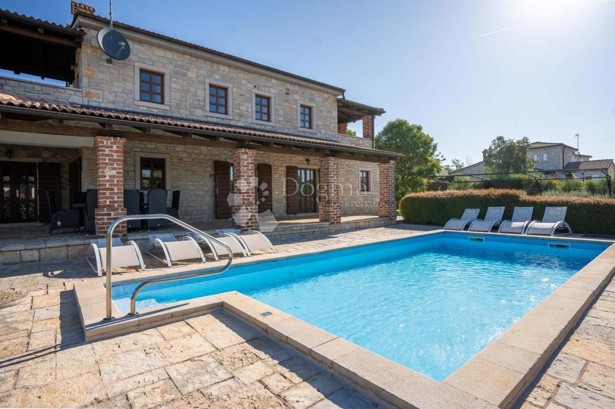 Casa Heraki, Sveti Lovreč, 256m2