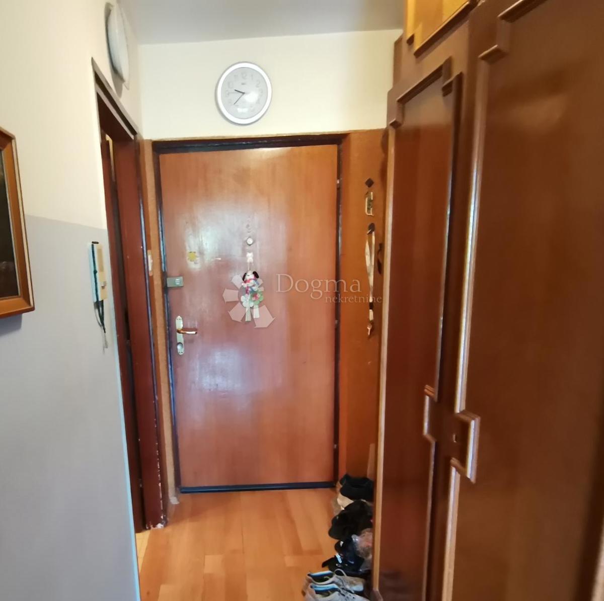Allogio Gajnice, Podsused - Vrapče, 31,02m2