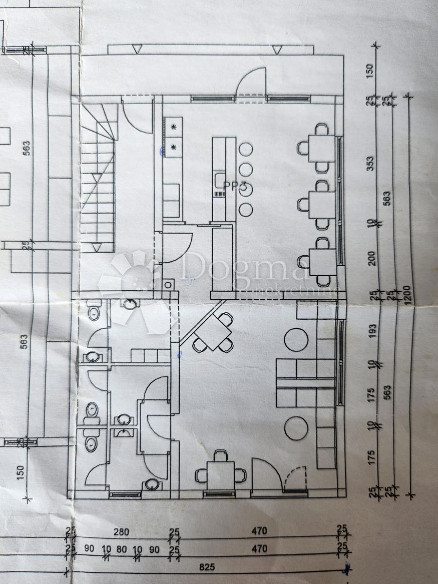 Locale commerciale Oroslavje, 70,70m2