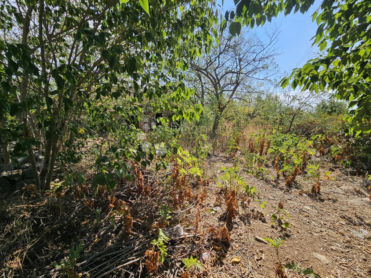 Terreno Donje Raštane, Sveti Filip I Jakov, 1.174m2