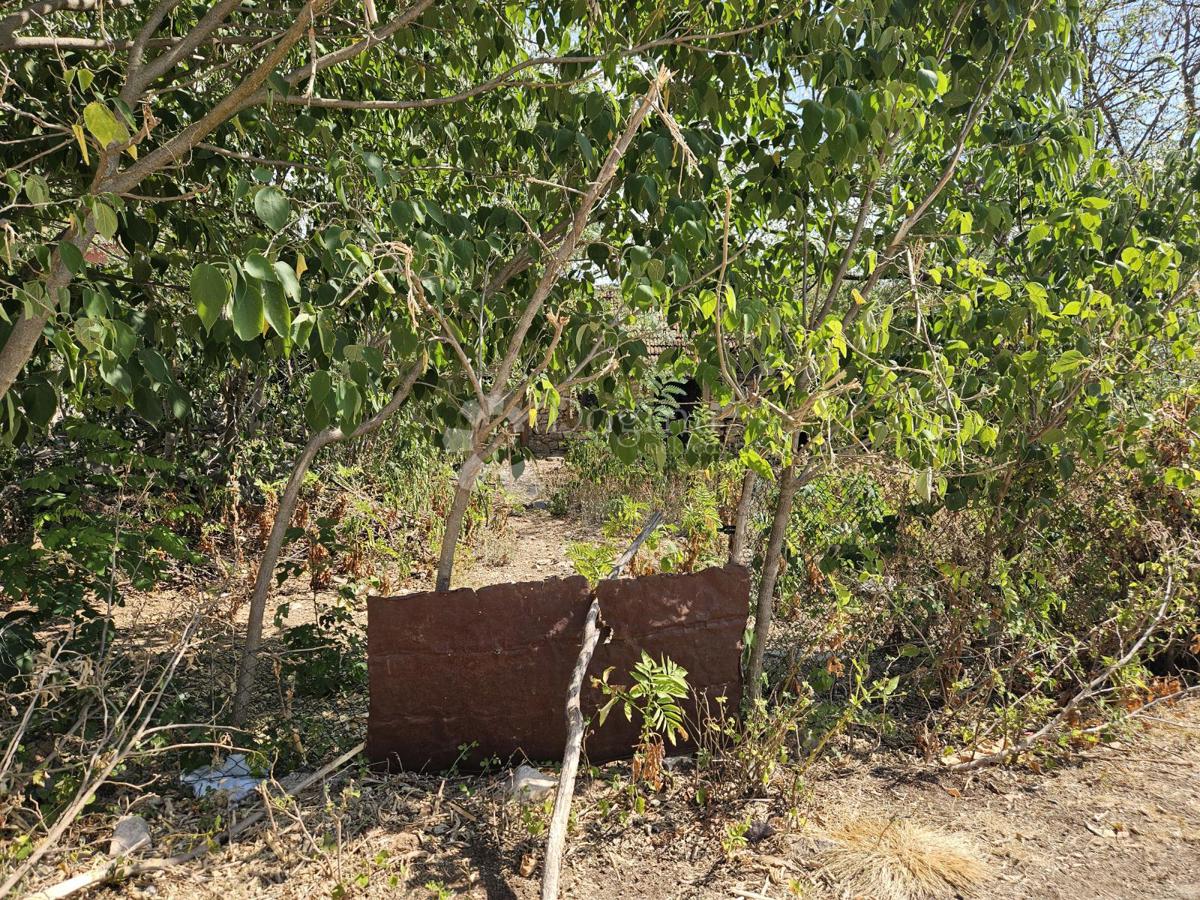 Terreno Donje Raštane, Sveti Filip I Jakov, 1.174m2