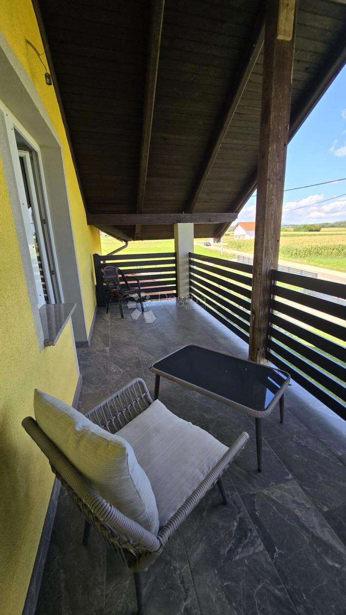Casa Donji Desinec, Jastrebarsko - Okolica, 699m2