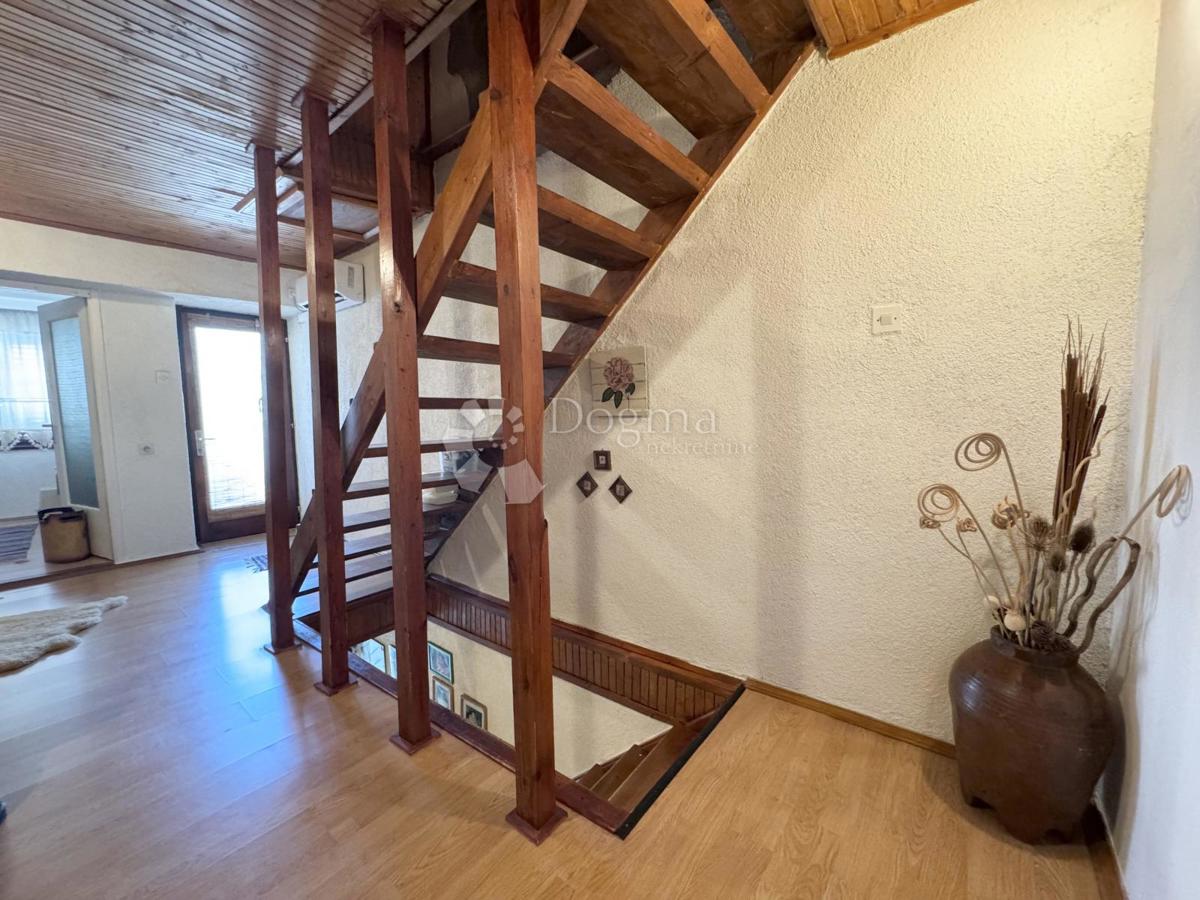 Casa Draga Bašćanska, Baška, 240m2