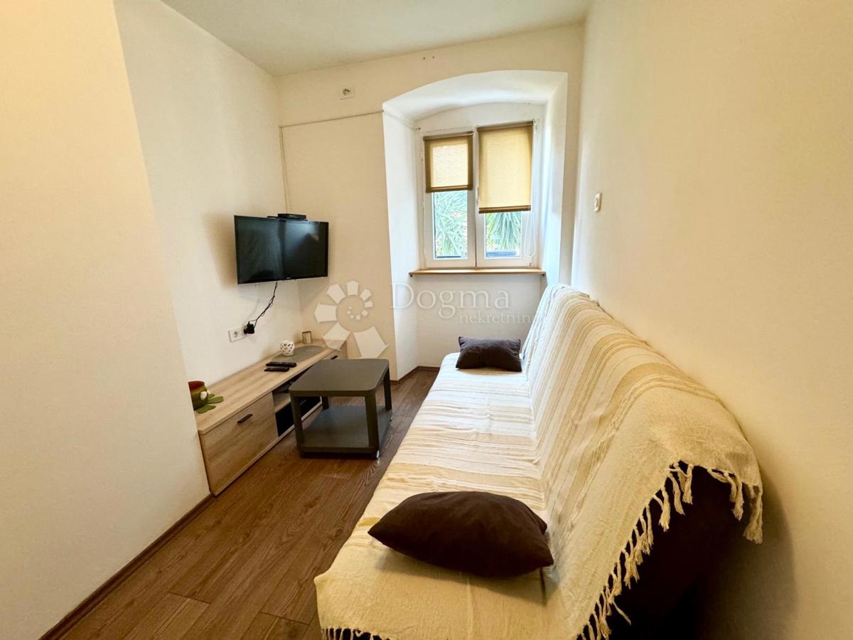 Allogio Brajda, Rijeka, 33,18m2