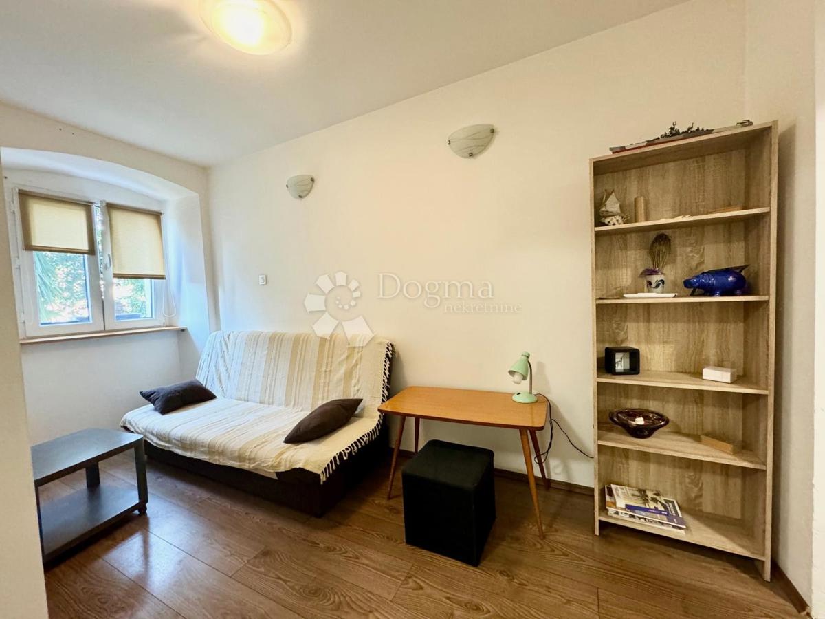 Allogio Brajda, Rijeka, 33,18m2